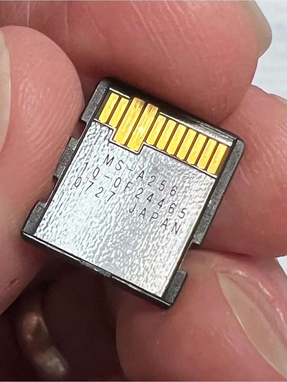 SanDisk M2 Memory Stick Micro Adapter with M2 256MB memory stick
